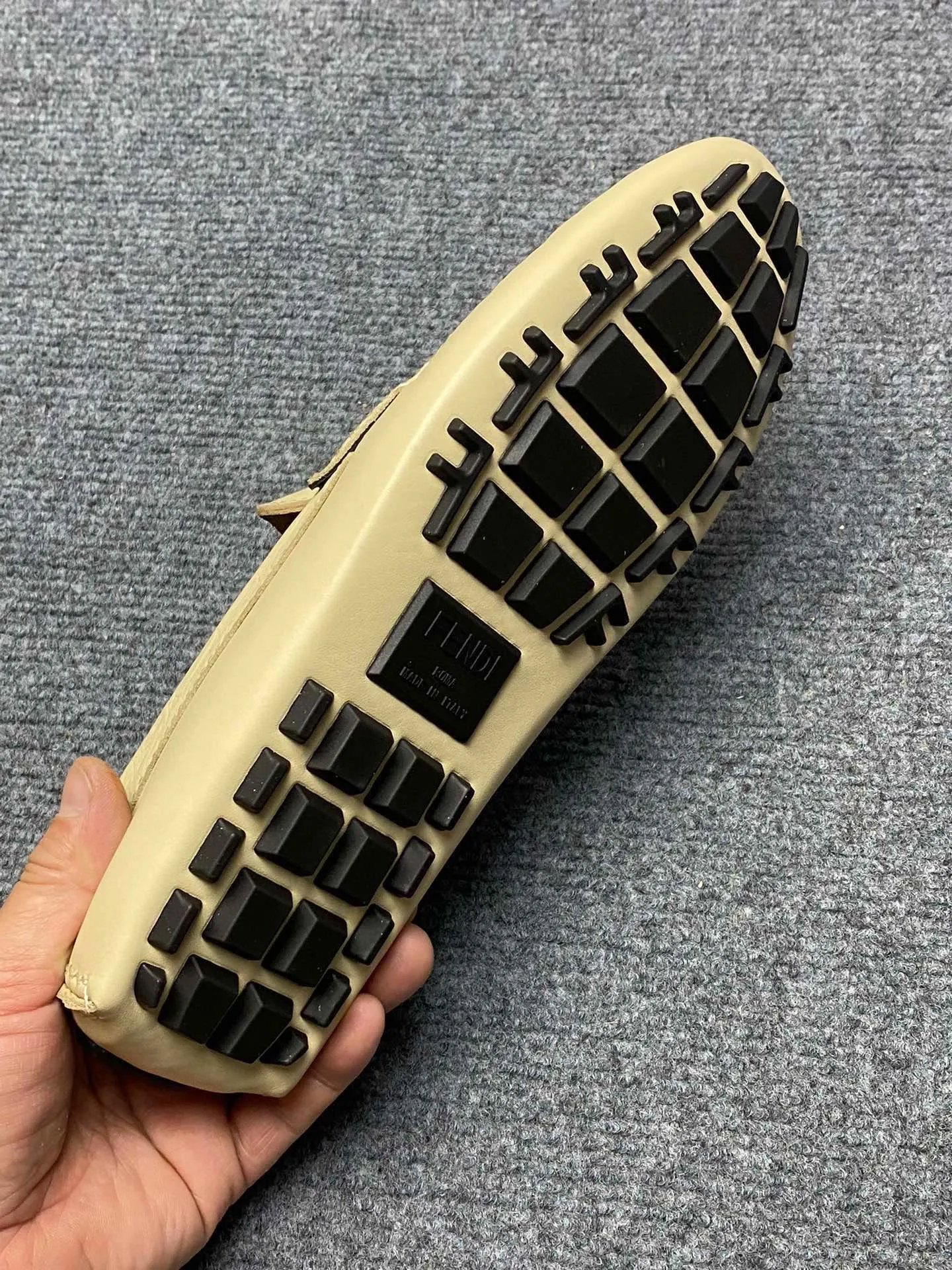 Men's Men's Shoes Men's Men's Shoes 💰700FENDI Fendi Men's Shoes are breathable and comfortable. Original development. Counters copy one to one. Imported cowhide. Niuri. 38 to 44. (can be ordered at 45.46. No returns or exchanges)